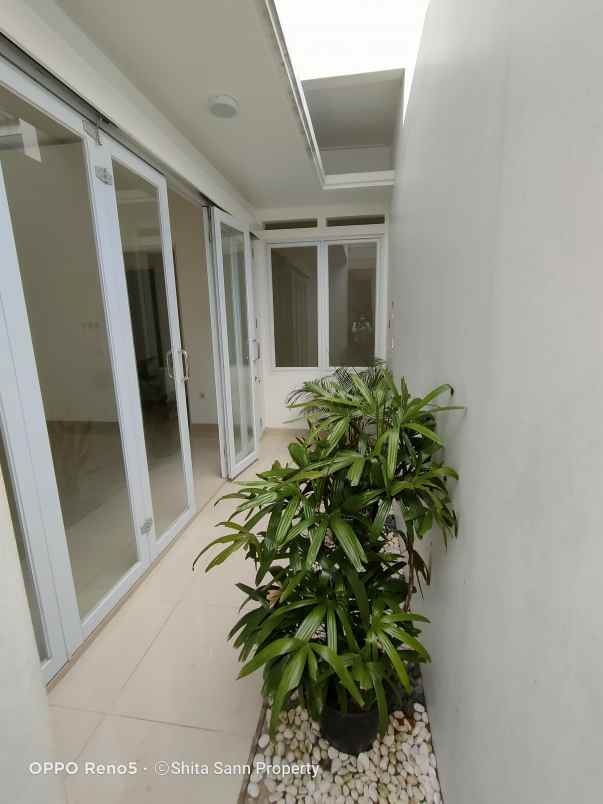 rumah pd labu cilandak jaksel