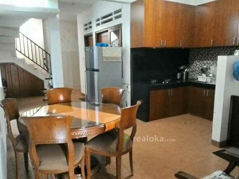 rumah pondok hijau setiabudi