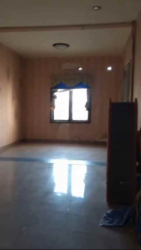 rumah raya petemon butuh renovasi nego