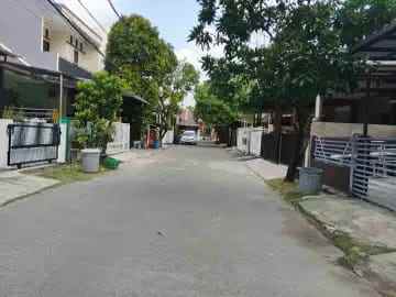 rumah rusak jual tanah murah aja di pulo gebang cakung