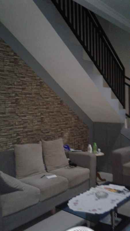 rumah second 2 lantai full furnished depok
