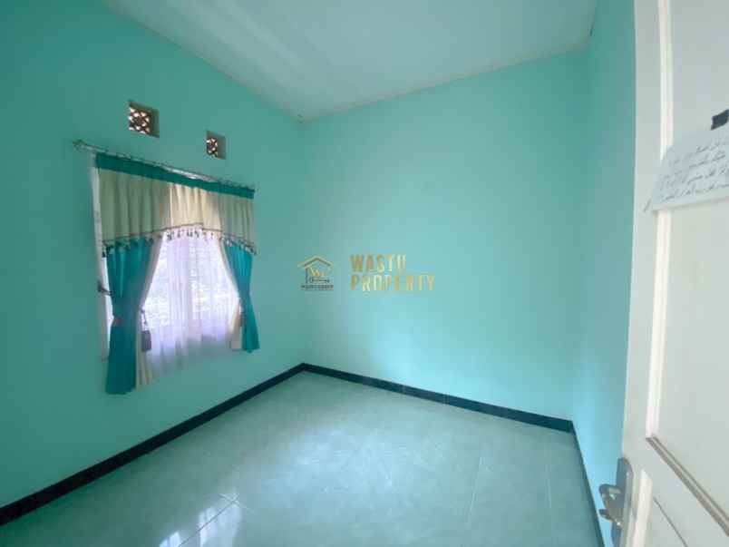 rumah second harga murah tanah luas dekat kompi tni au
