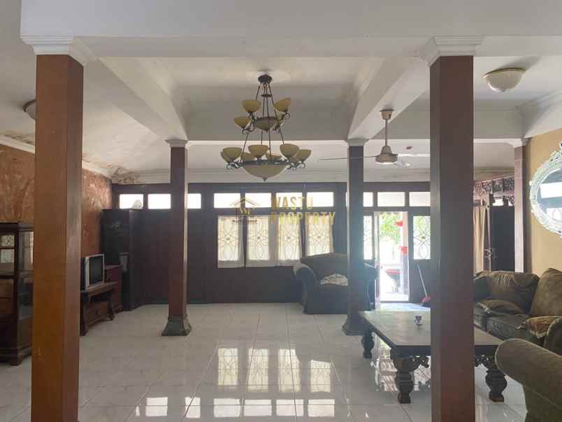 rumah second joglo di tamanmartani kalasan tanah luas