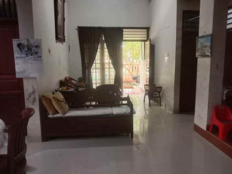 rumah second murah 2 lantai siap huni dimampang depok
