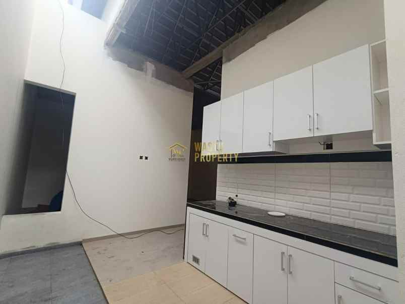 rumah siap huni di dalam cluster sleman