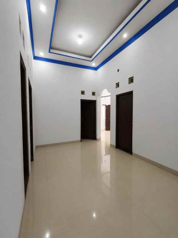 rumah strategis meteseh tembalang