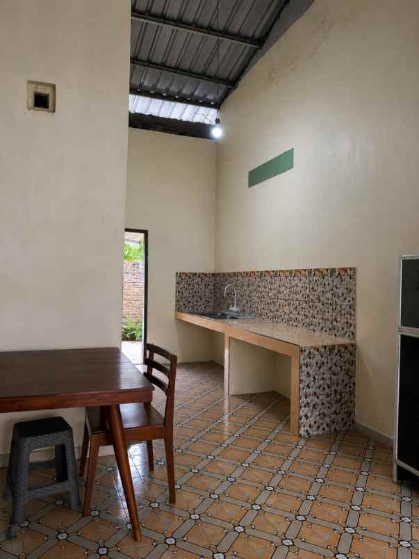rumah strategis meteseh tembalang