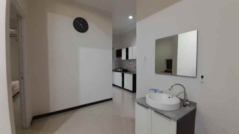 rumah sukolilo mulia strategis siap huni full furnish