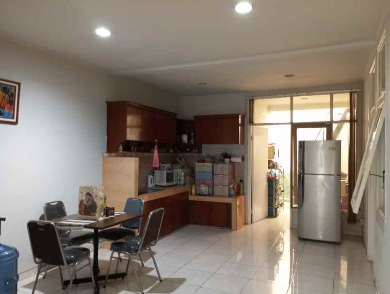 rumah tinggal lippo cikarang