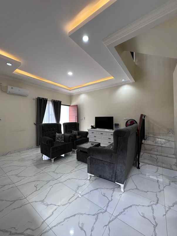 rumah townhouse exclusive ready stock siap huni