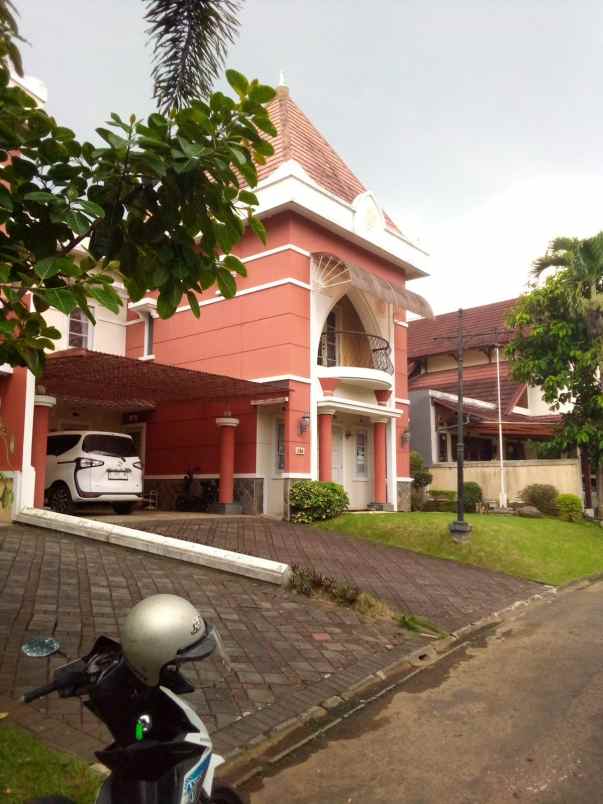 rumah villa komplek prv gegerkalong lokasi strategis