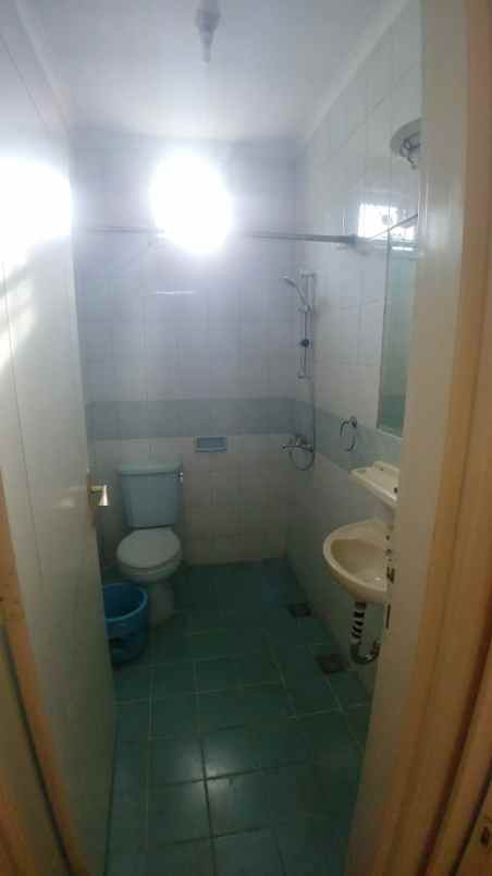 rumah villa komplek prv gegerkalong lokasi strategis