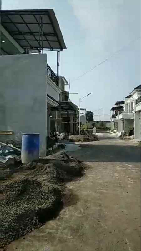 rumah villa pacet cipanas mewah murah