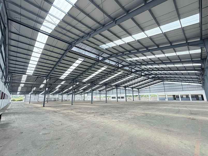 sewa gudang pabrik baru strategis klari karawang timur