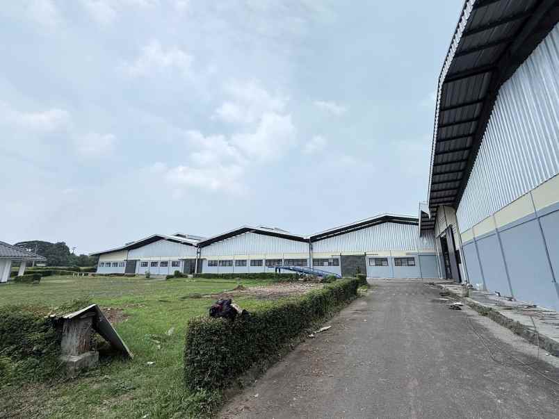 sewa gudang pabrik baru strategis klari karawang timur