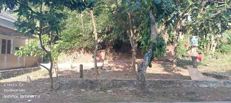 tanah di bilabong susunan baru luas 166m surat shm