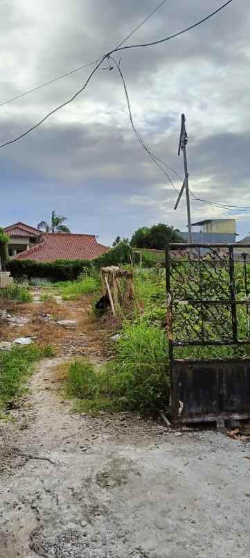 tanah hook super luas di komplek tosiga hadap timur