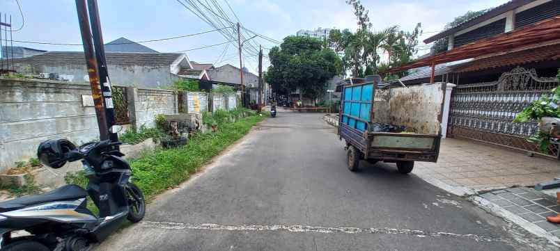 tanah hook super luas di komplek tosiga hadap timur