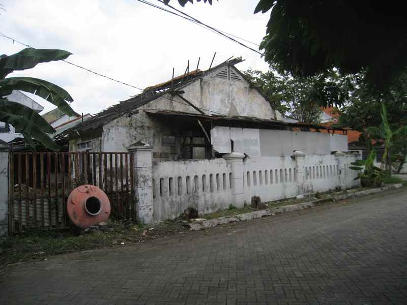 tanah jl medokan asri barat kec