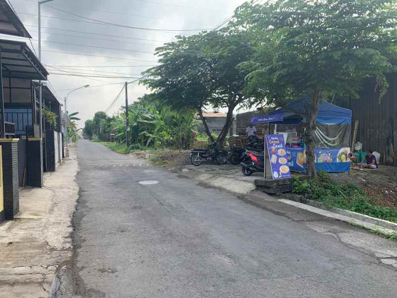 tanah murah luas dekat fasum di ngotho bantul