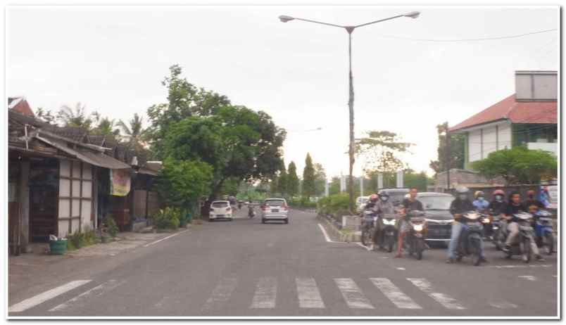 timur kampus instiper tanah maguwoharjo sleman