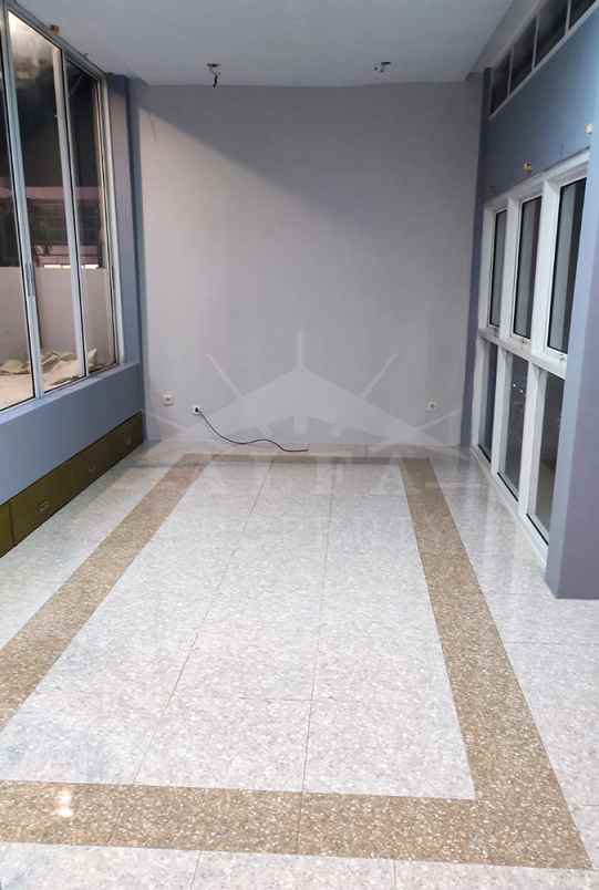 turun harga jual rugi rumah lingkungan aman nyaman
