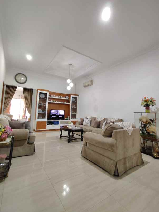 turun harga rumah sipa huni di klender jakarta timur