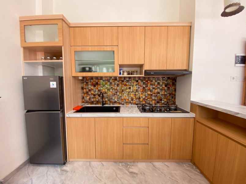 villa view cantik di balecatur sleman