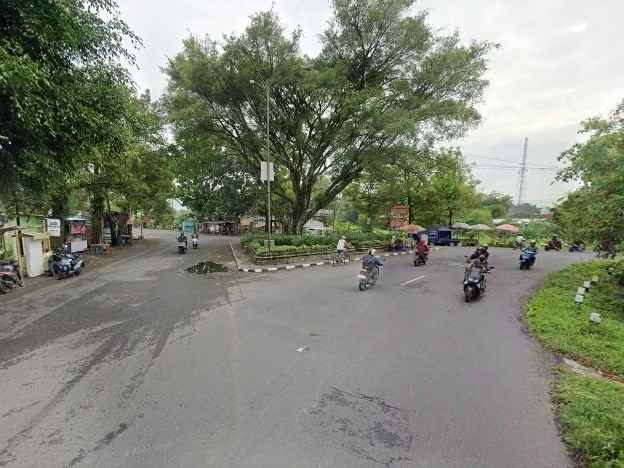 153 m barat pemda sleman dalam cluster