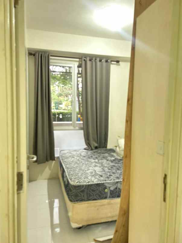 apartment eastcoast residence tower topaz depan pool
