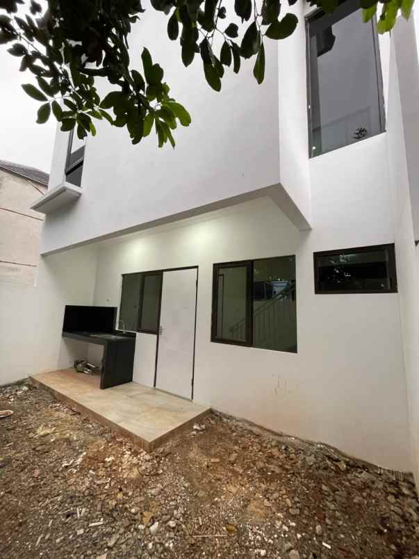 cluster 2 lt harga 700 jutaan di jatiasih