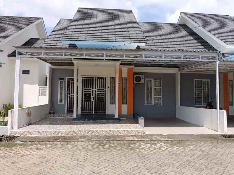 cluster hamilton garden paris 2