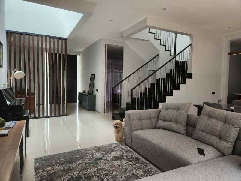 crystal golf citraland minimalis furnished siap huni