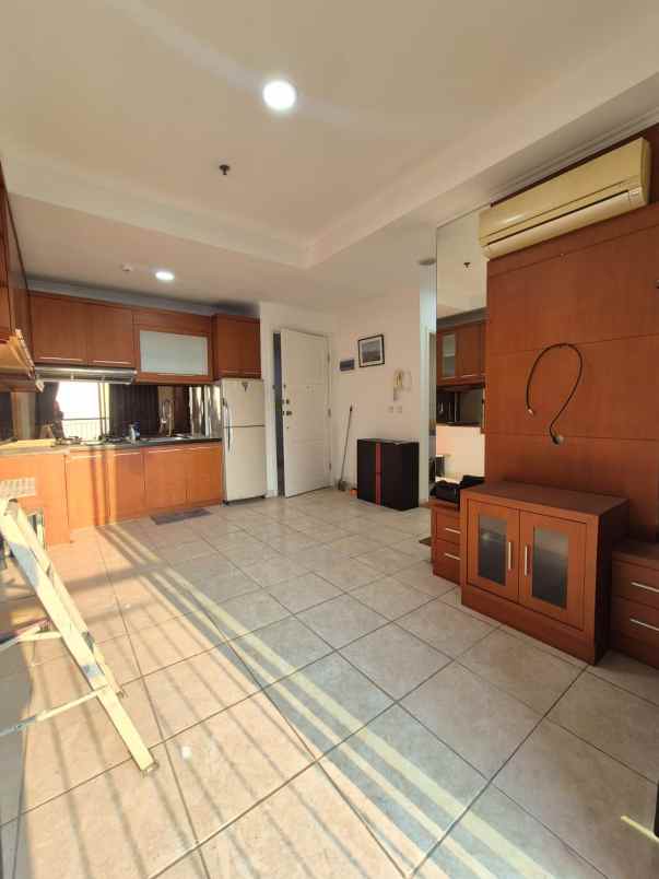 dijual apartemen apartemen city home
