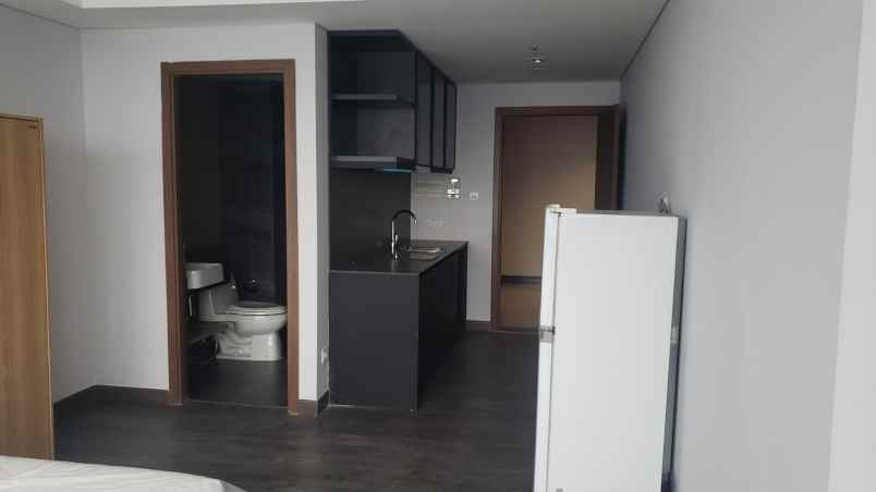 dijual apartemen jalur sutera timur alam