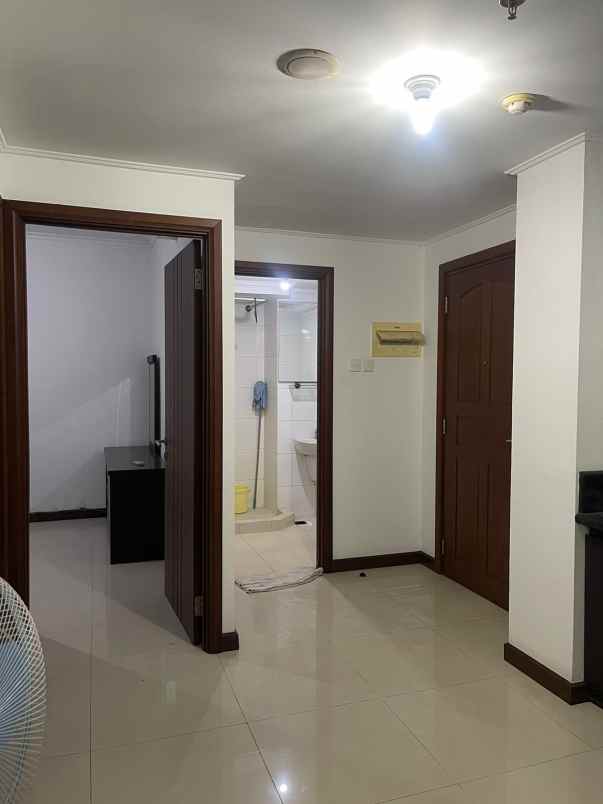 dijual apartemen pakuwon indah waterplace
