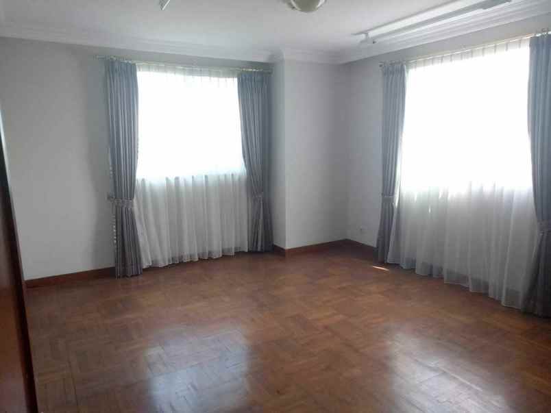 dijual apartemen pondok indah