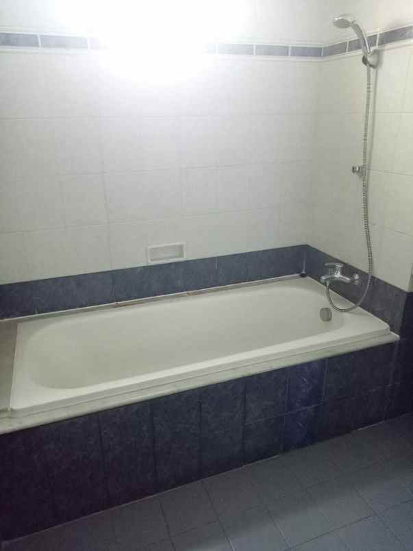 dijual apartemen pondok indah