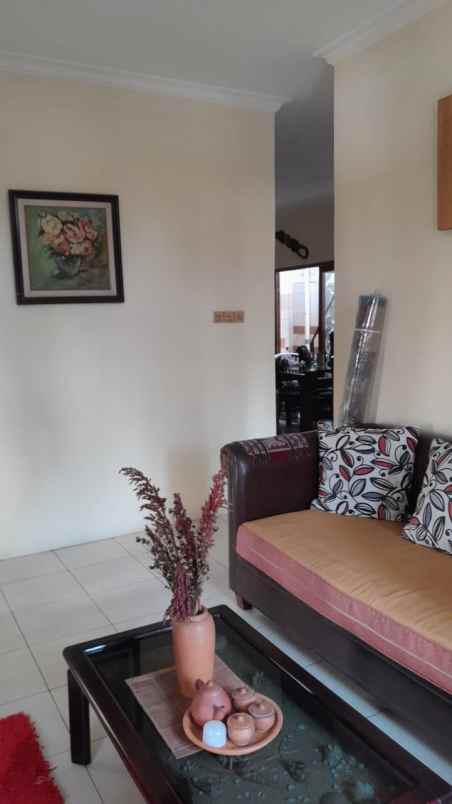 dijual cepat rumah siap huni pavilion di kebon jeruk