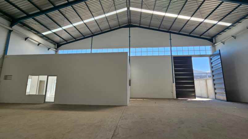 dijual disewakan gudang di gedangan sidoarjo