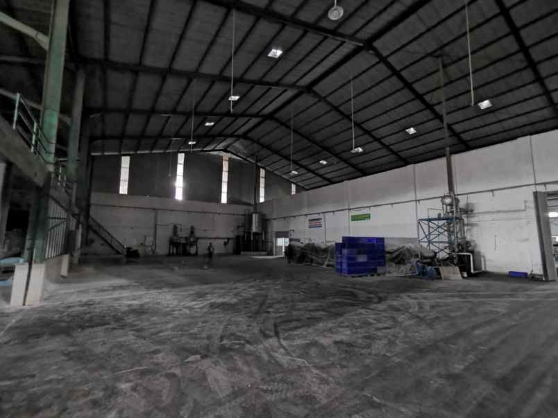 dijual disewakan gudang ex pabrik di singosari malang