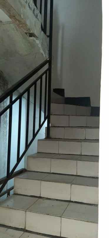 dijual kost area dekat pondok indah mall