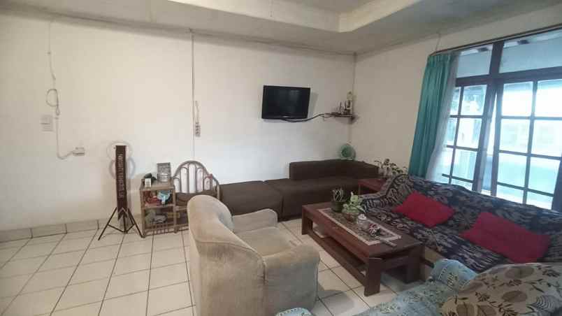 dijual kost jl gagak sukaluyu kota bandung