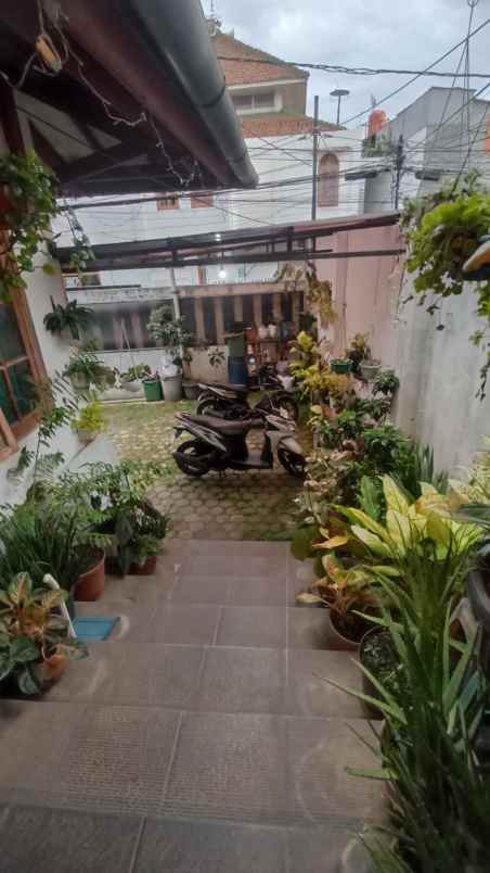 dijual kost jl gagak sukaluyu kota bandung