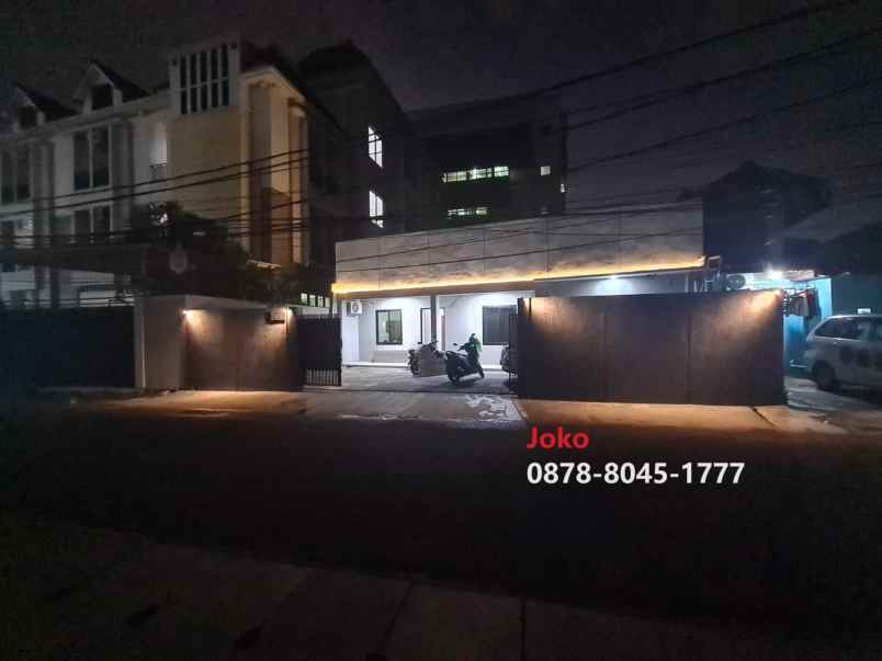 dijual kost jl mampang prapatan