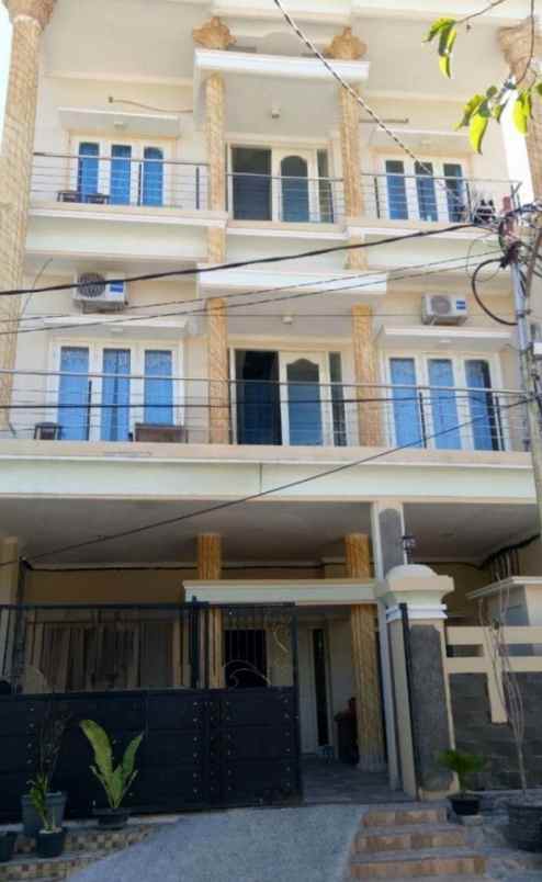 dijual kost mulyosari tengah