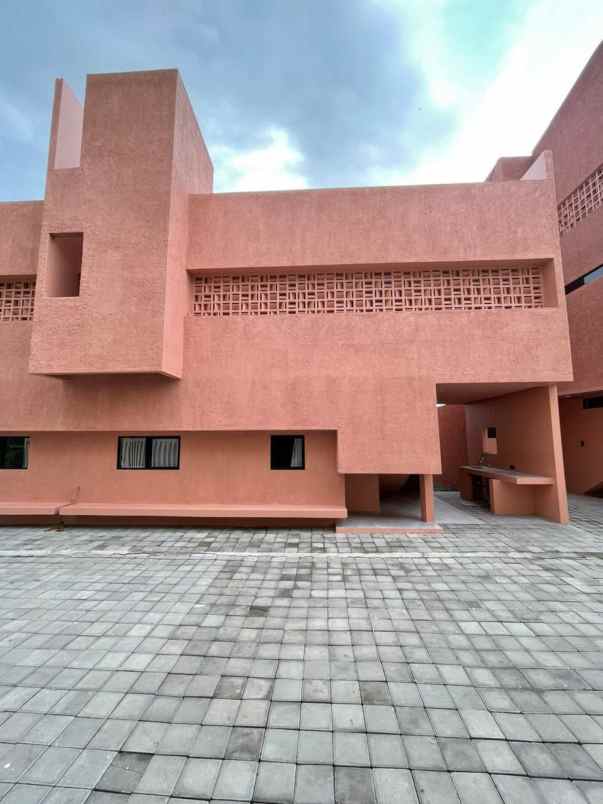 dijual kost seturan caturtunggal depok