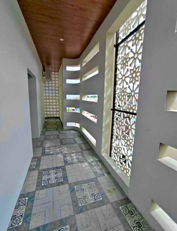 dijual kostel exclusive solokota