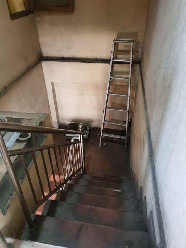 dijual ruko gudang kantor gandaria utara kec