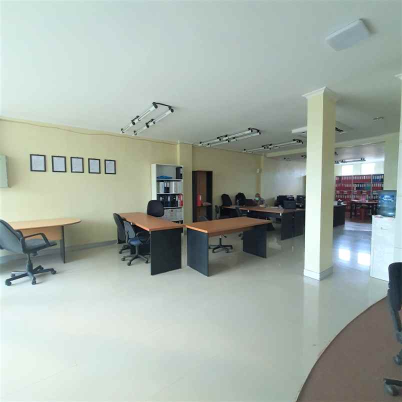 dijual ruko gudang kantor jalan inspeksi kalimalang